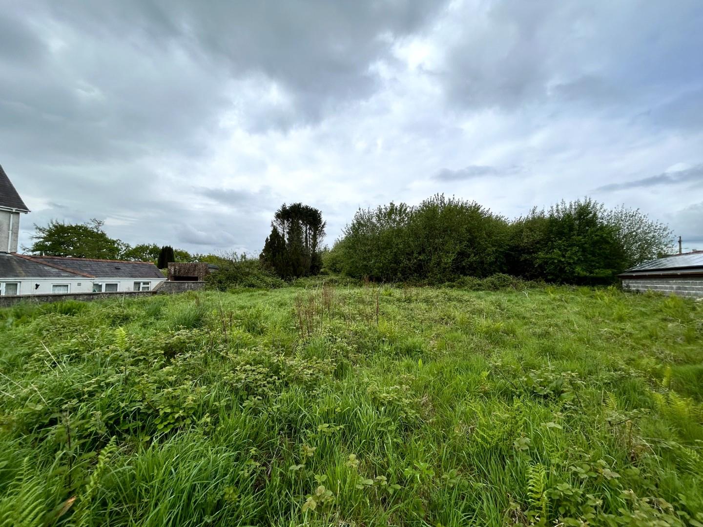 Approximately 0.194 acres of agricultural land, Gate Road, Penygroes, Ammanford, SA14 7RW